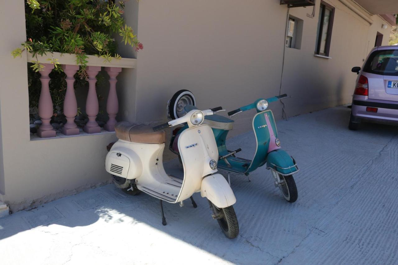 Michaela Hotel Poros  Екстериор снимка