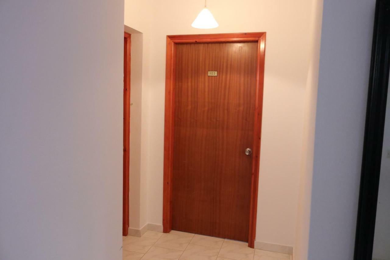 Michaela Hotel Poros  Екстериор снимка