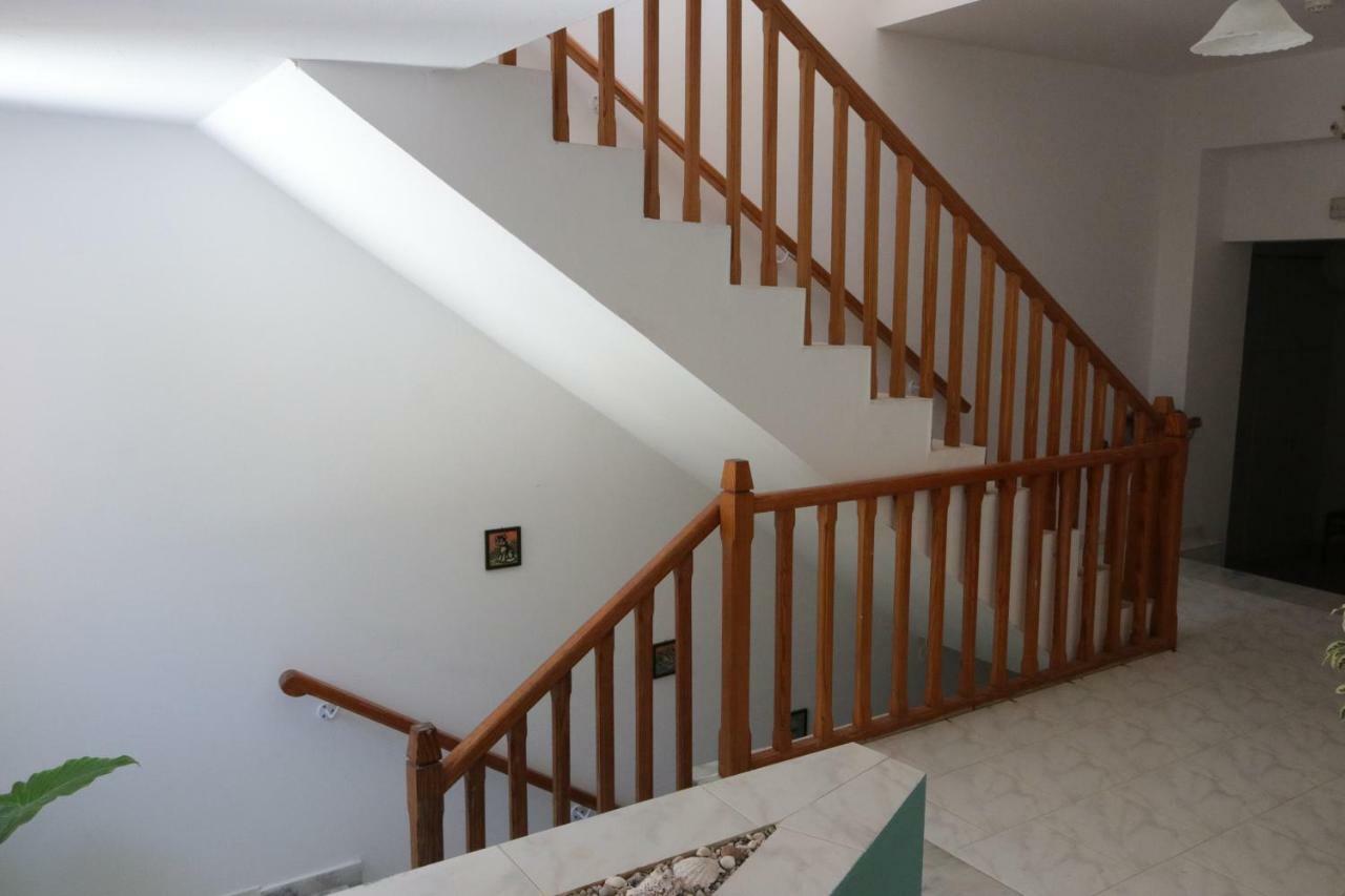 Michaela Hotel Poros  Екстериор снимка